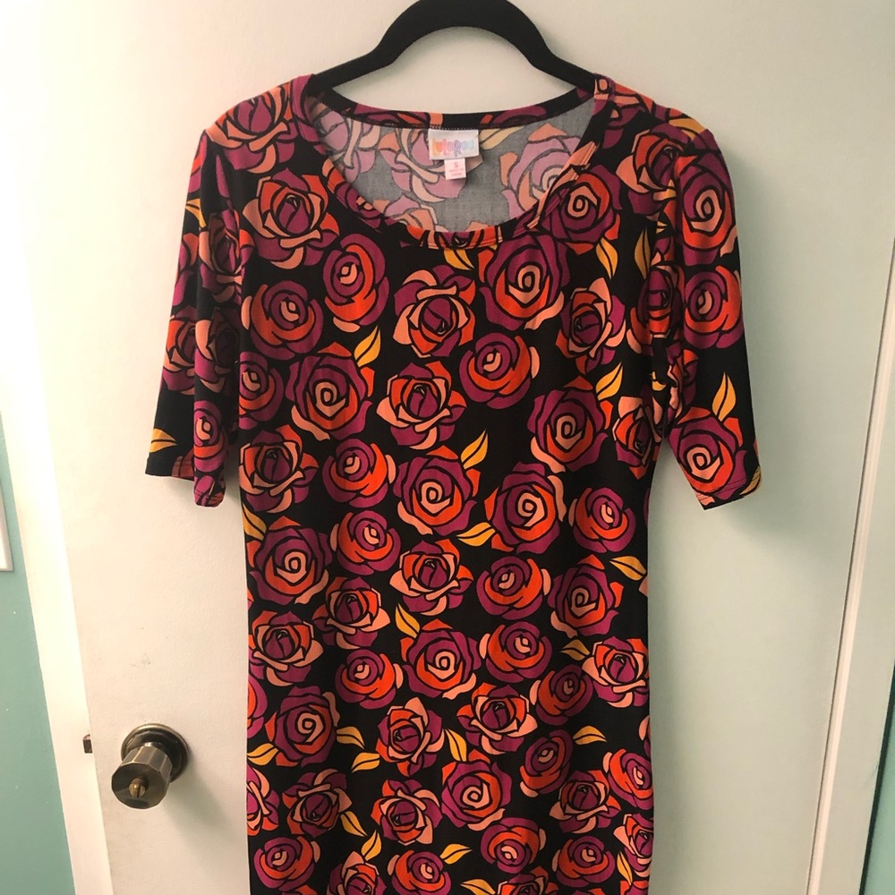 LuLaRoe Julia Disney Roses